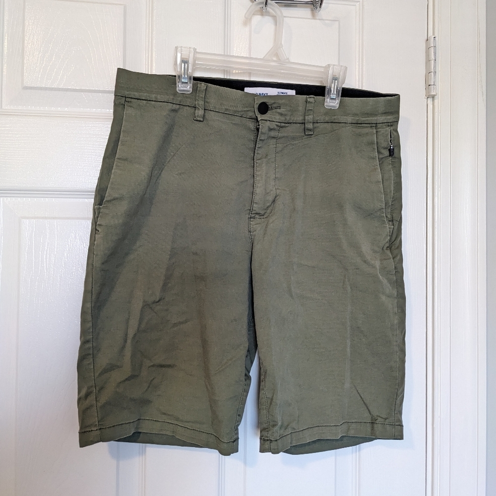 Old Navy men's shorts